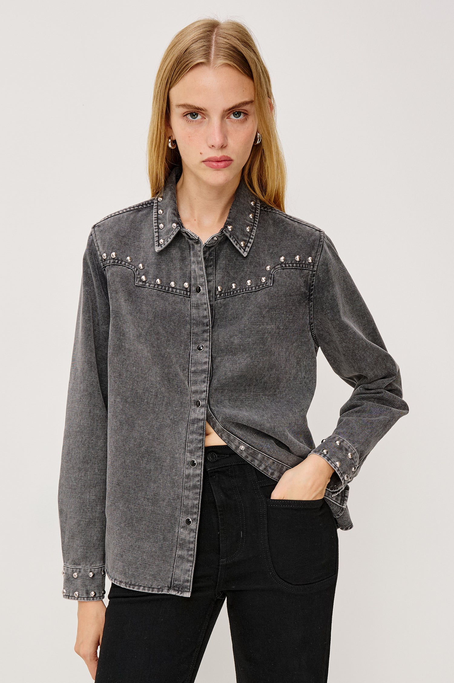 Vinea Collared Shirt in Vintage Twill With Vintage-Inspired Wash, Metallic Studs, Long Sleeves, and Front Snap Button Closures in Black Colorway - Upper Body Front View Featured on Model