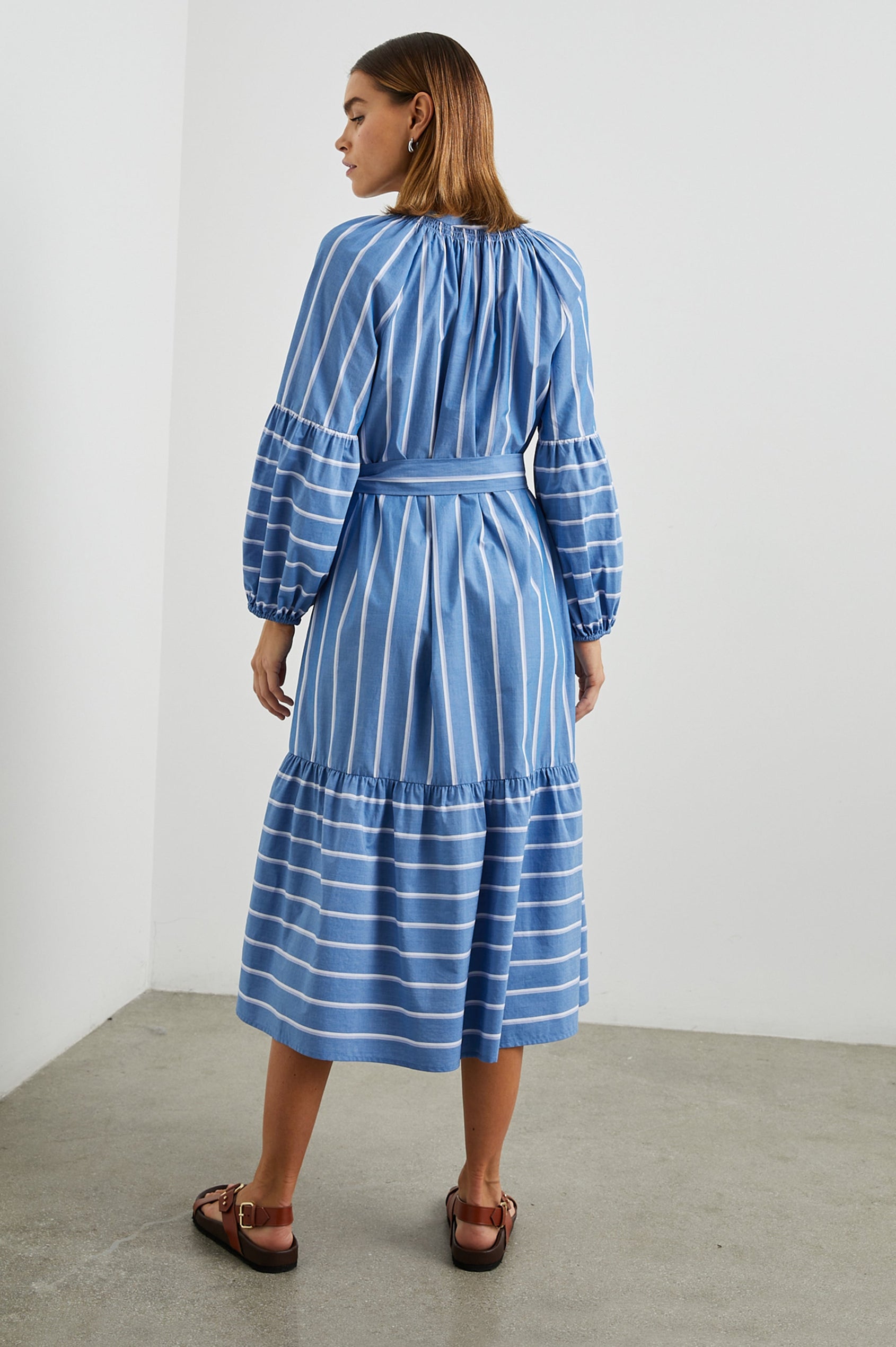 VITTORIA-BOIRO-STRIPE-BACK