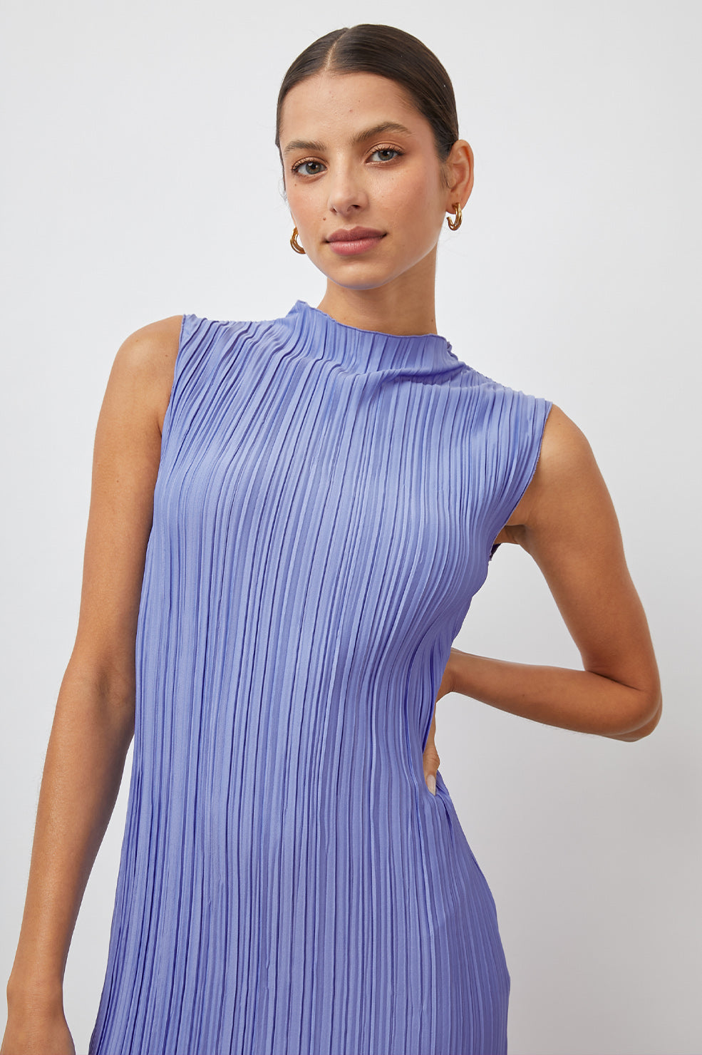 WAKELY DRESS JEWEL - FRONT BODY ARM UP 