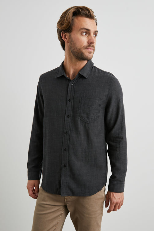 WYATT-BLACK-CHAMBRAY-FRONT