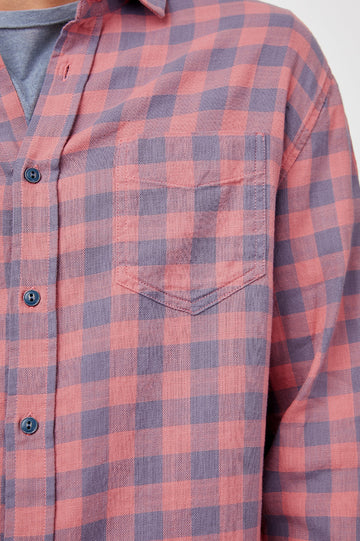 WYATT APRIL ROSE BUTTON DOWN LONG SLEEVE SHIRT -DETAIL