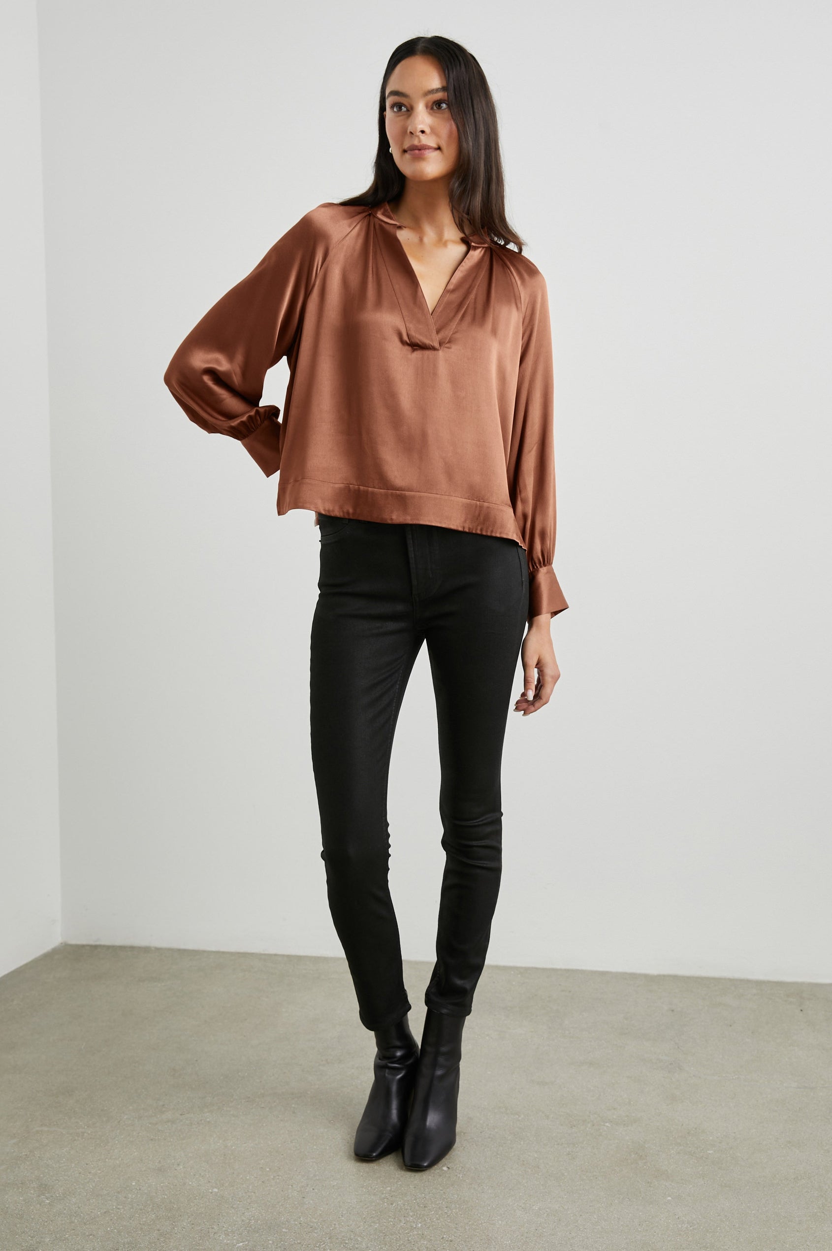 WYNNA-CEDAR-FULL FRONT BODY