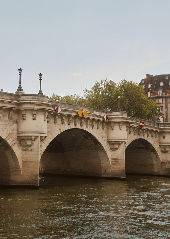 EDITORIAL IMAGE OF PARIS SCENEREY