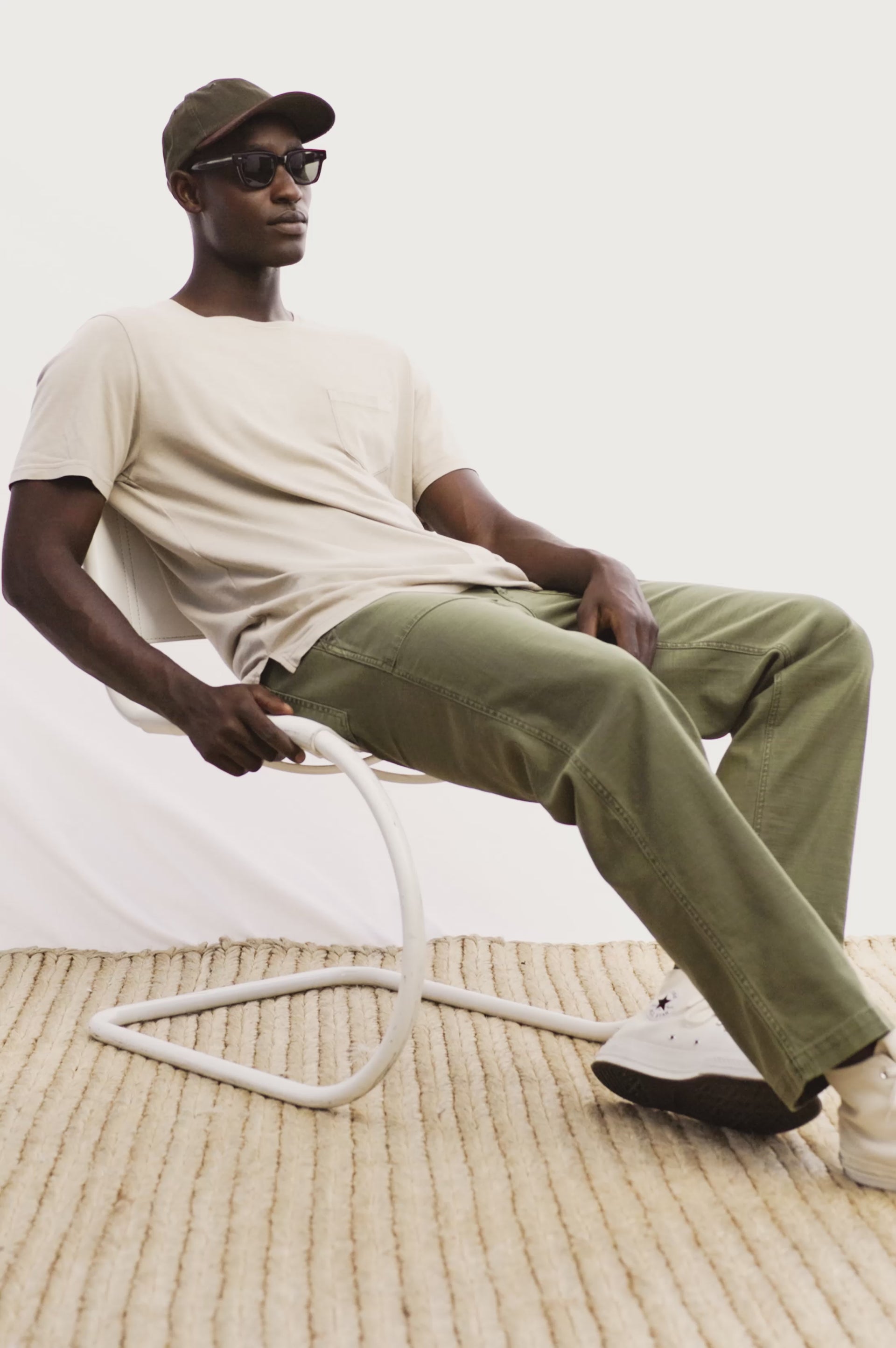 DECKER-PANT-OLIVE video