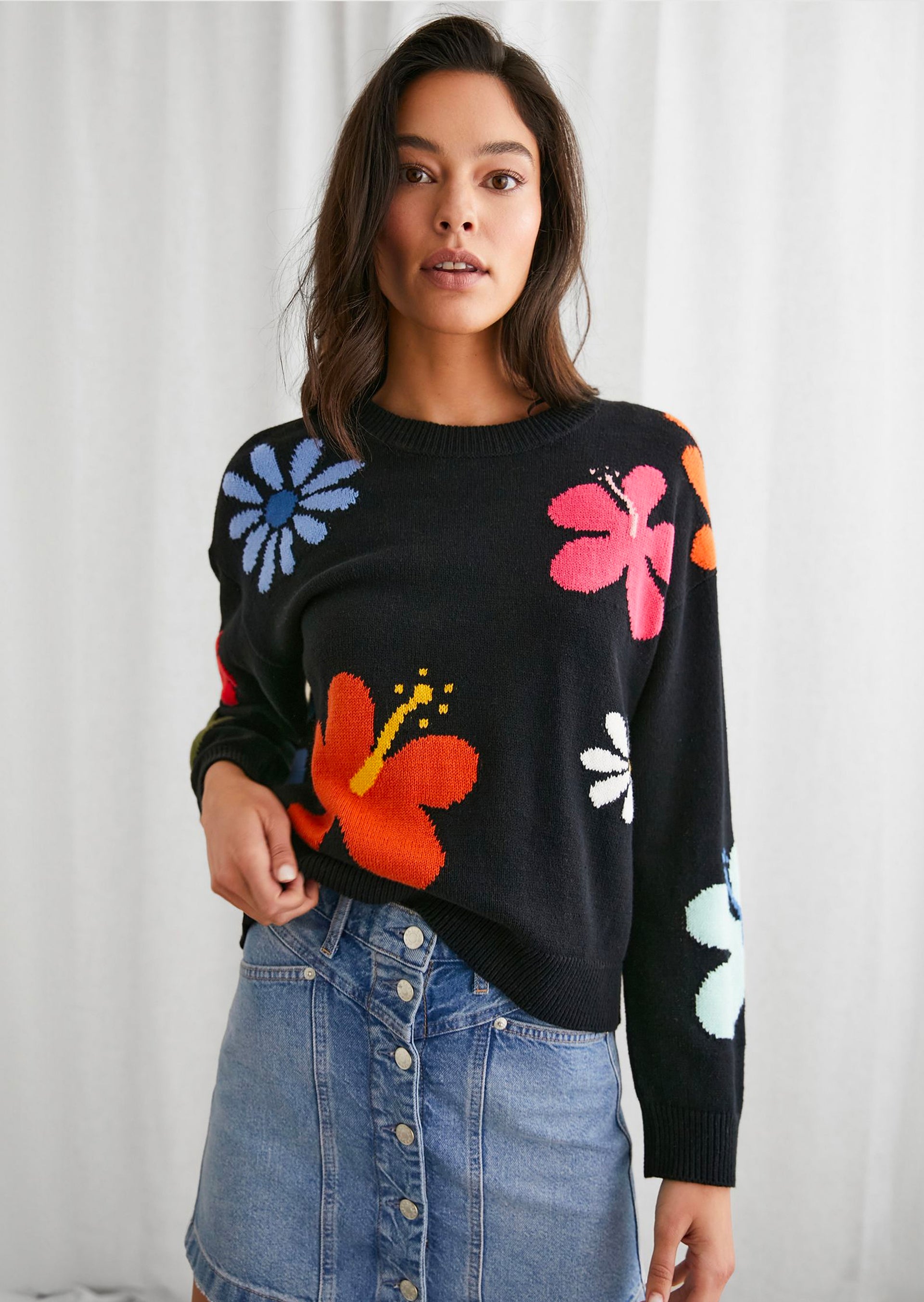 FRONT IMAGE OF MODEL WEARING ZOEY SWEATER AND CANYON SKIRT 
