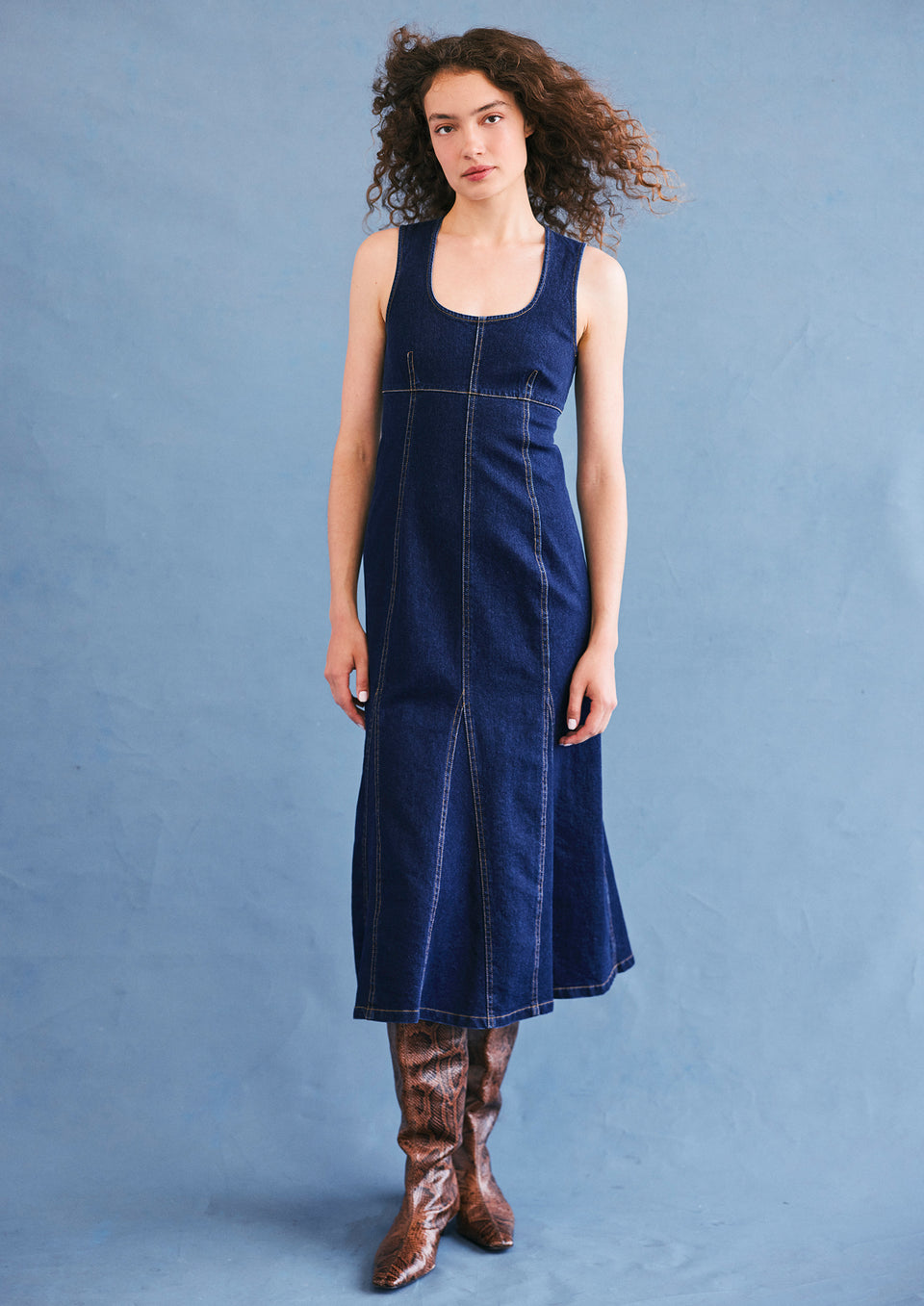 FRONT FULL BODY EDITORIAL IMAGE OF MODEL WEARING MINNA DRESS