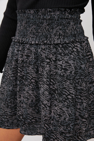 ADDISON CHARCOAL ABSTRACT ANIMAL SKIRT-DETAIL