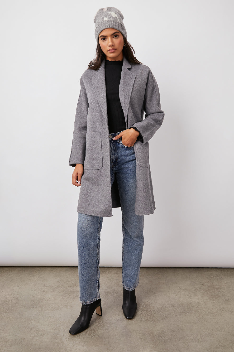 aspen grey tie dye beanie - full body