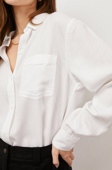 BARRETT TRUE WHITE LONG SLEEVE BUTTON DOWN-DETAIL
