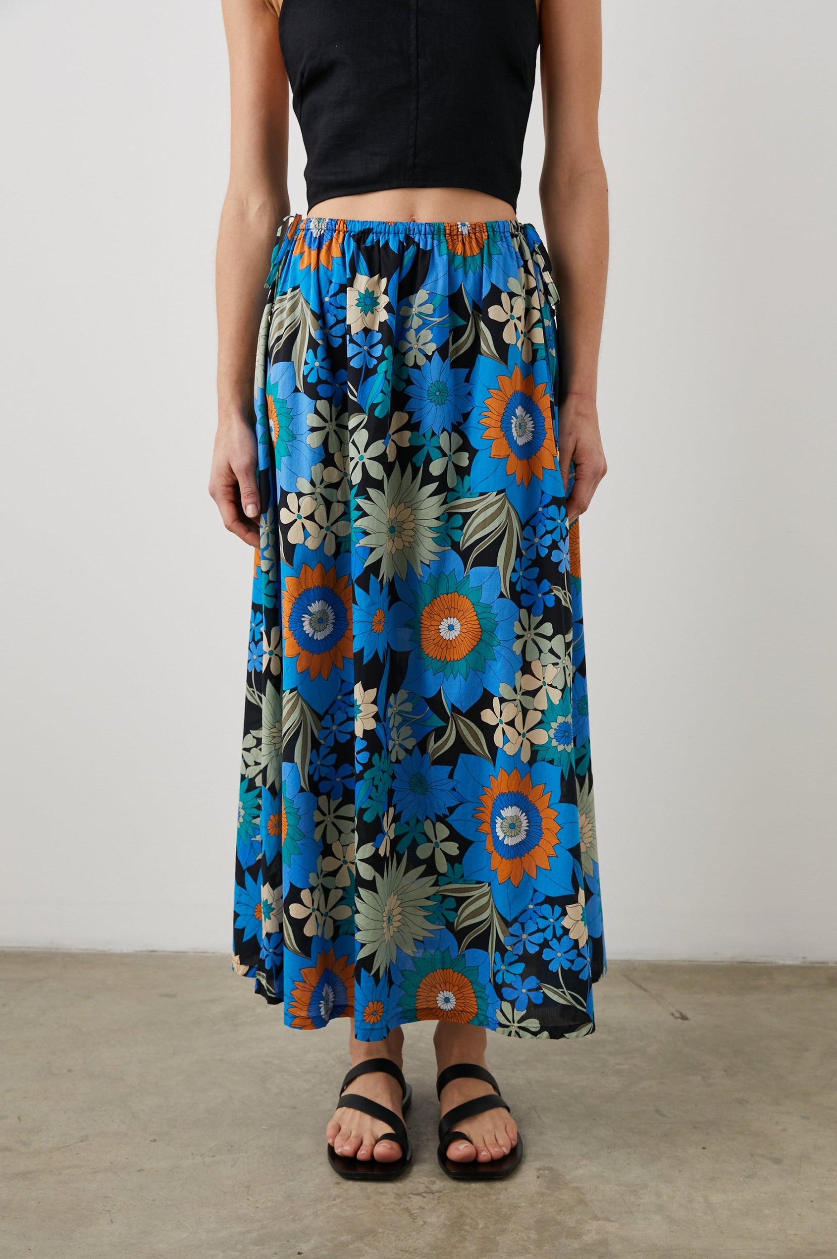 BEECH SKIRT AZUL WILD FLOWER - FRONT