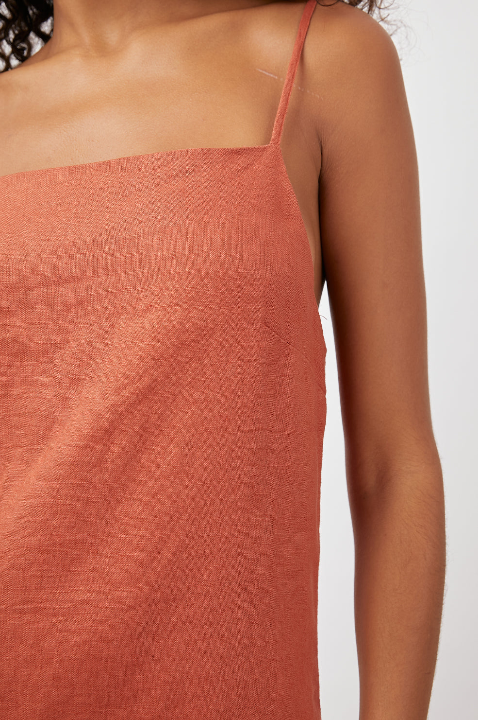 DEMI HENNA DRESS-DETAIL