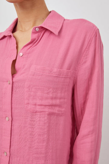 ELLIS PINK PUNCH LONG SLEEVE BUTTON DOWN- DETAIL