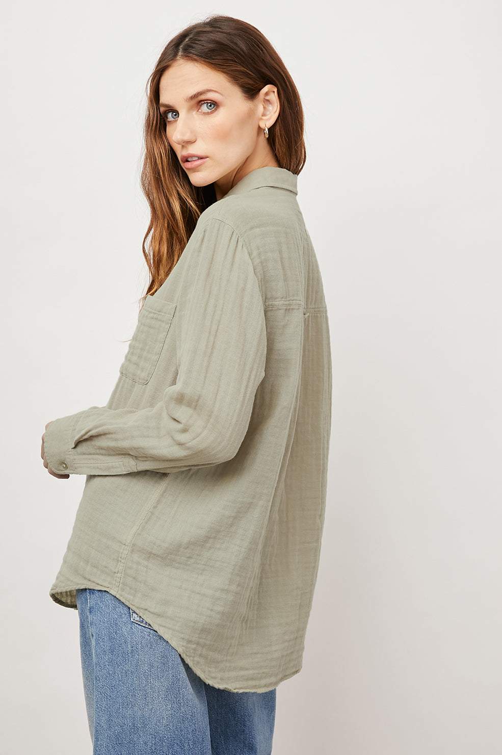 ELLIS SAGE LONG SLEEVE BUTTON DOWN -BACK ANGLE