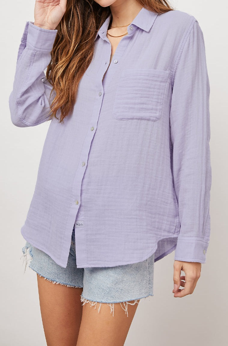 ELLIS VIOLET LONG SLEEVE BUTTON DOWN- FRONT UNTUCKED