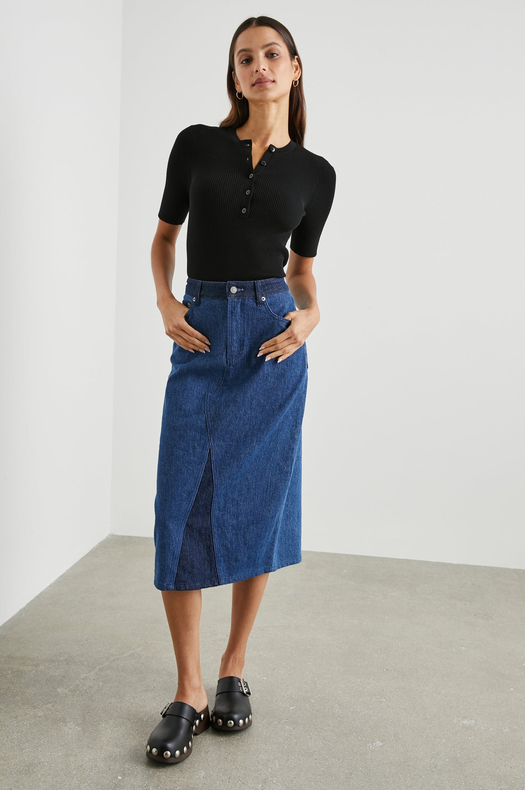 HIGHLAND SKIRT INDIGO PATCHWORK - FULL FRONT BODY