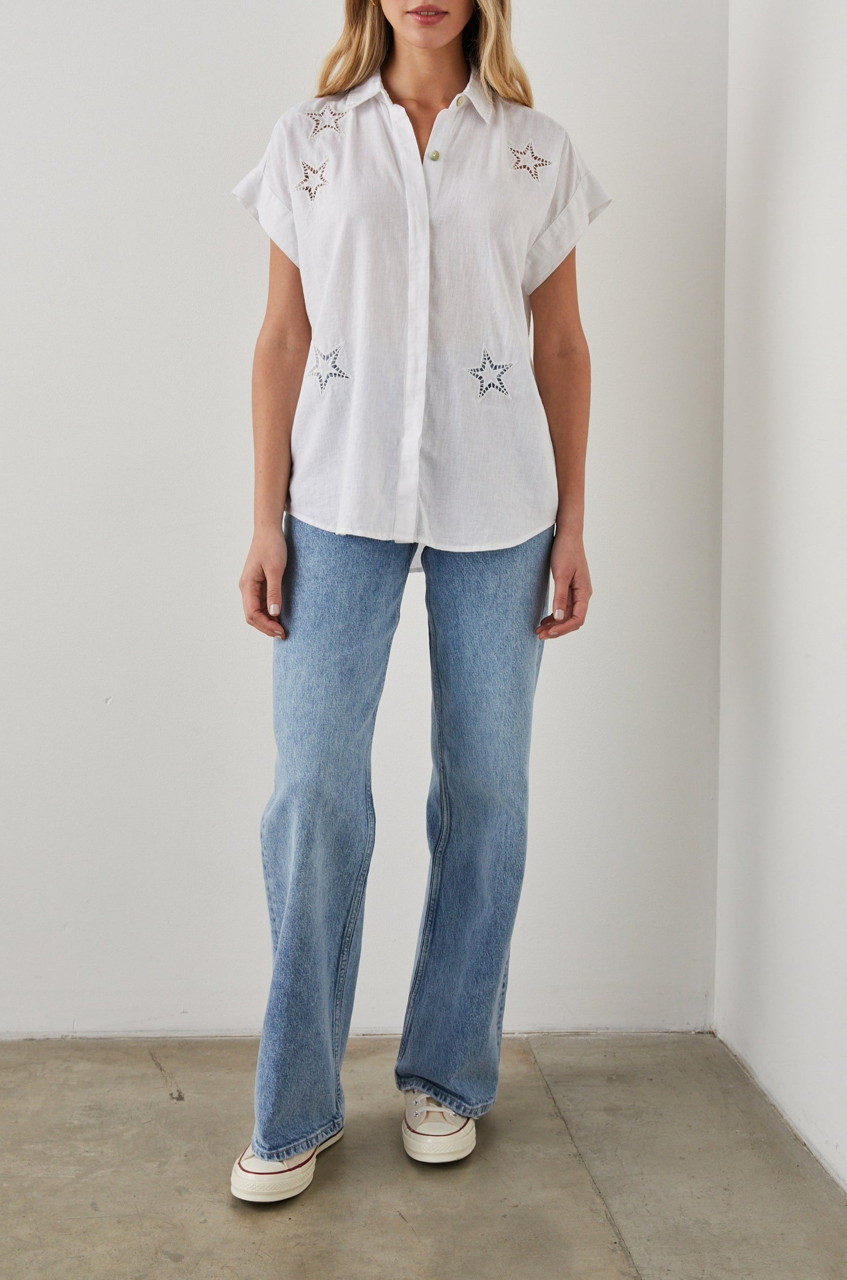 JAMIE TOP WHITE EYELET STARS - FRONT FULL BODY