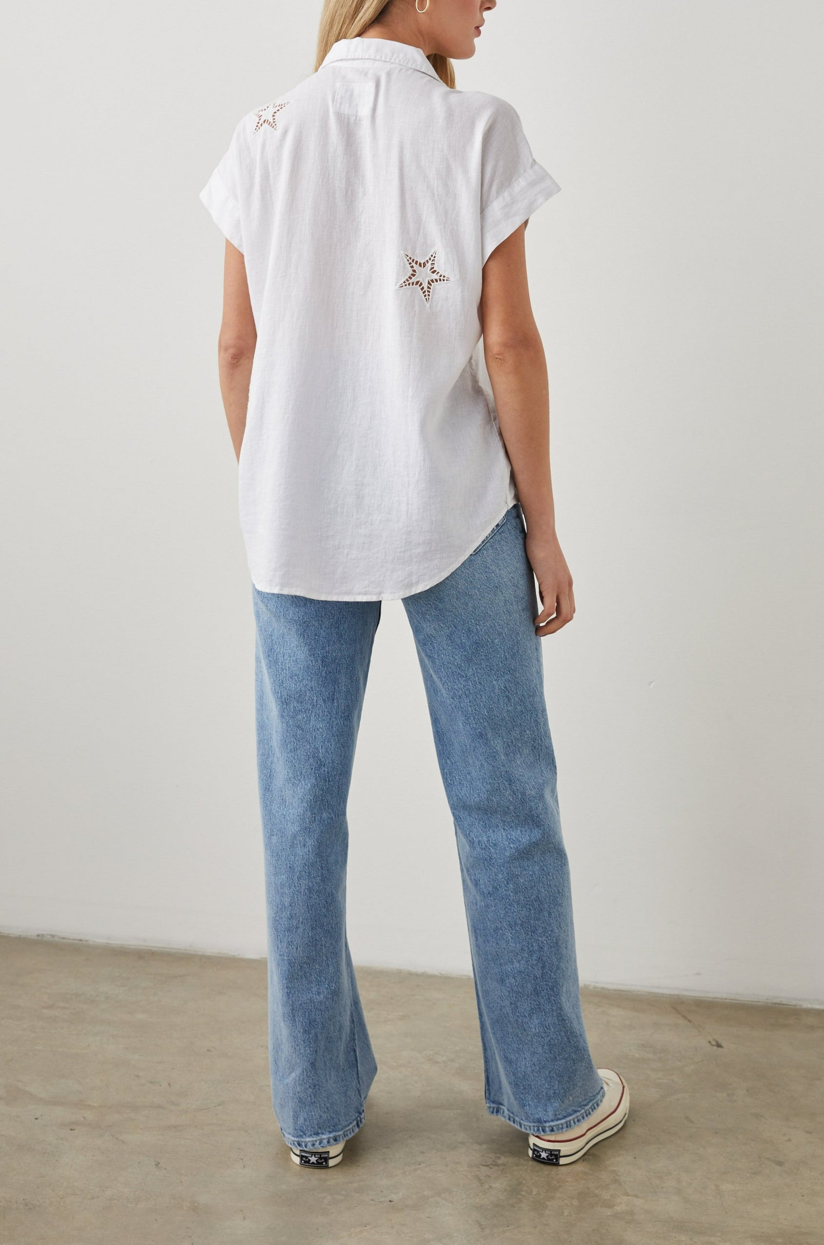 JAMIE TOP WHITE EYELET STARS - BACK BODY