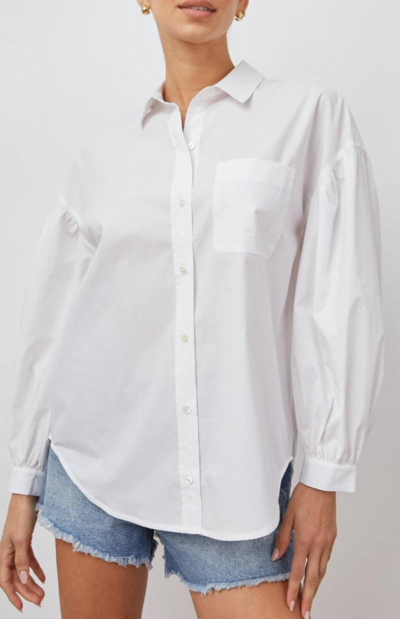 JANAE WHITE BLOUSE-FRONT UNTUCKED