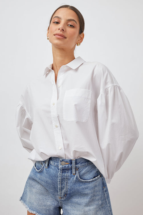 JANAE WHITE BLOUSE- FRONT TUCKED IN