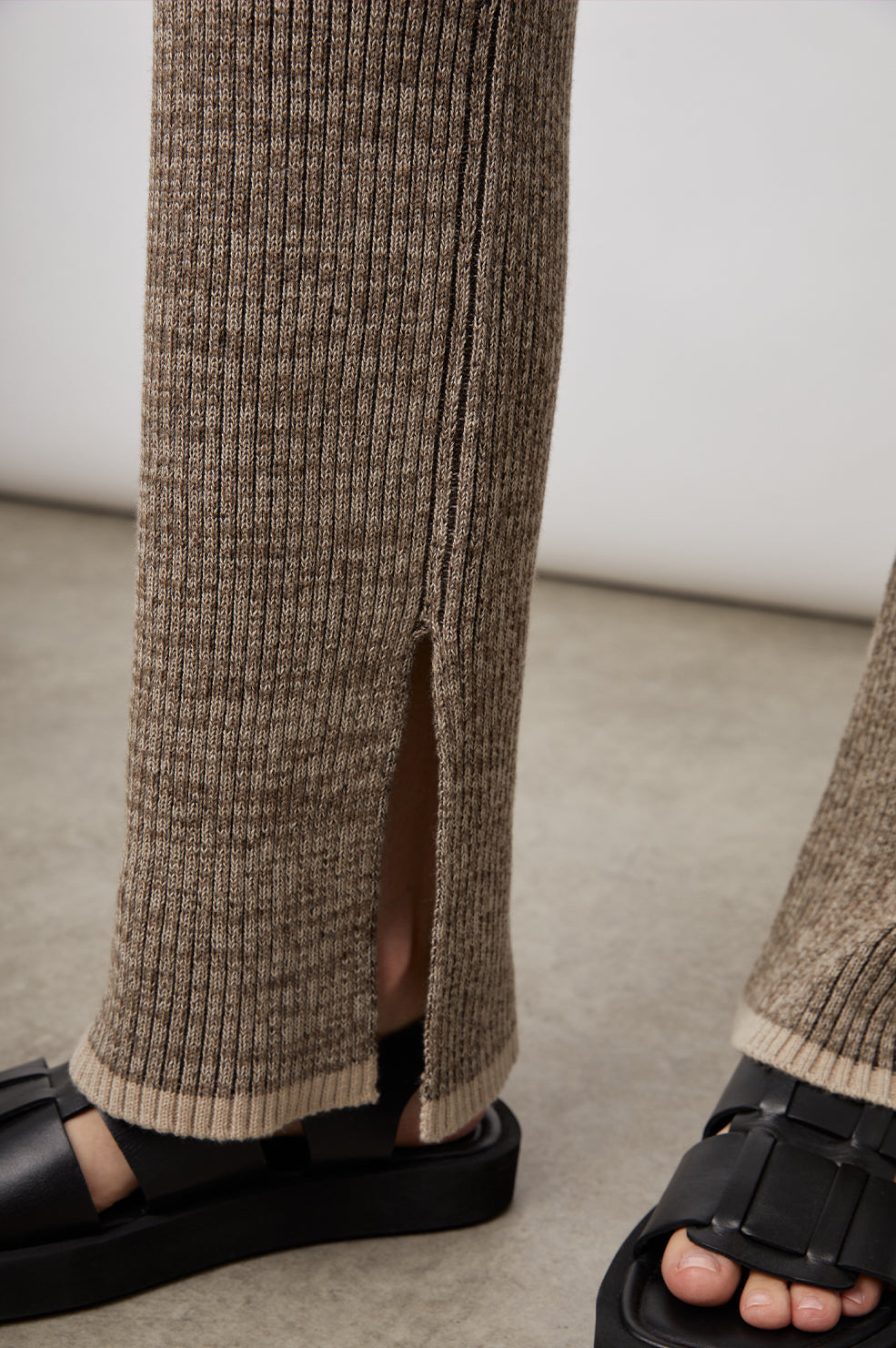 JULES BROWN MULTI- BOTTOM DETAIL