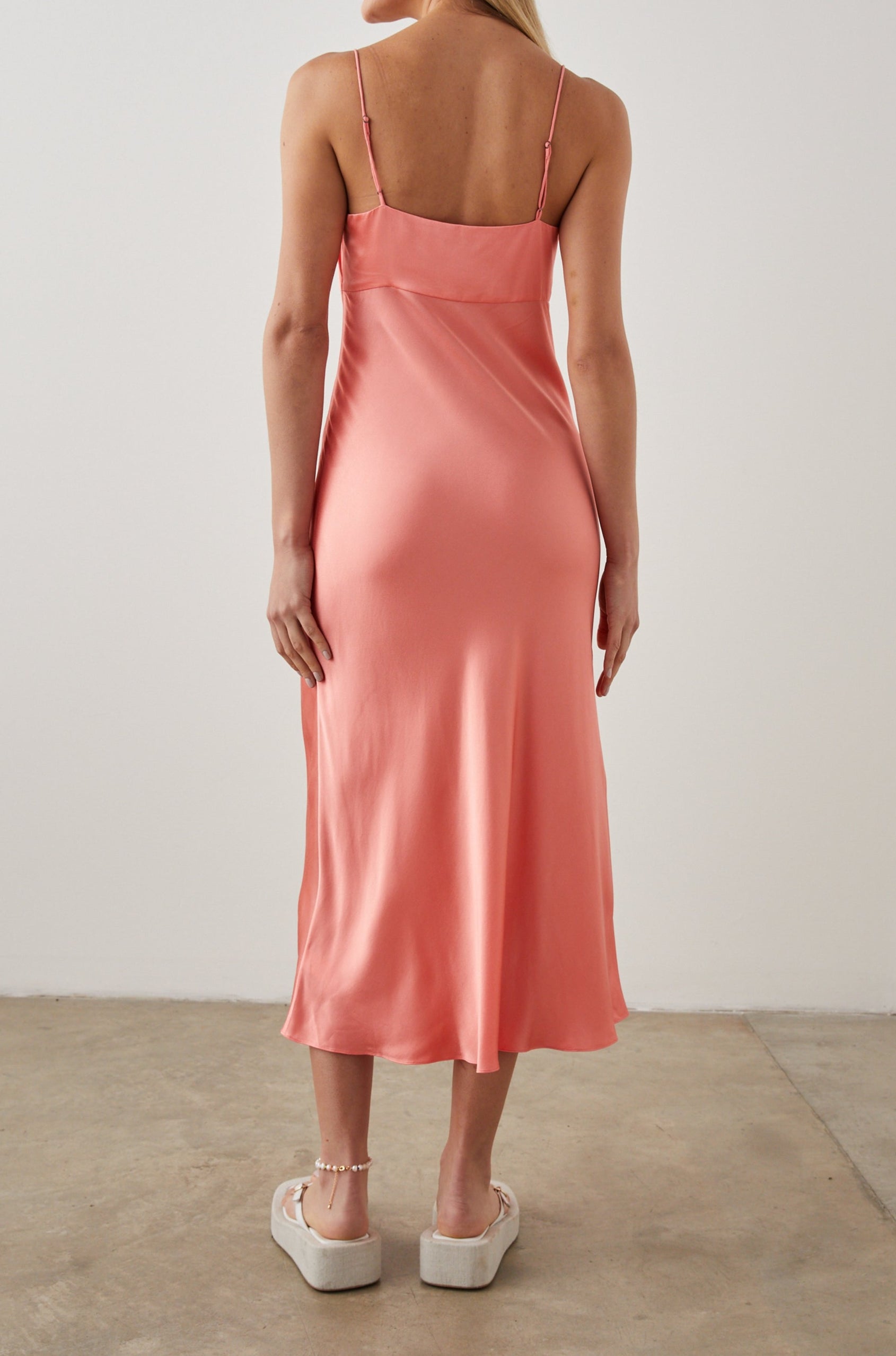 LARAMIE CORAL DRESS - BACK