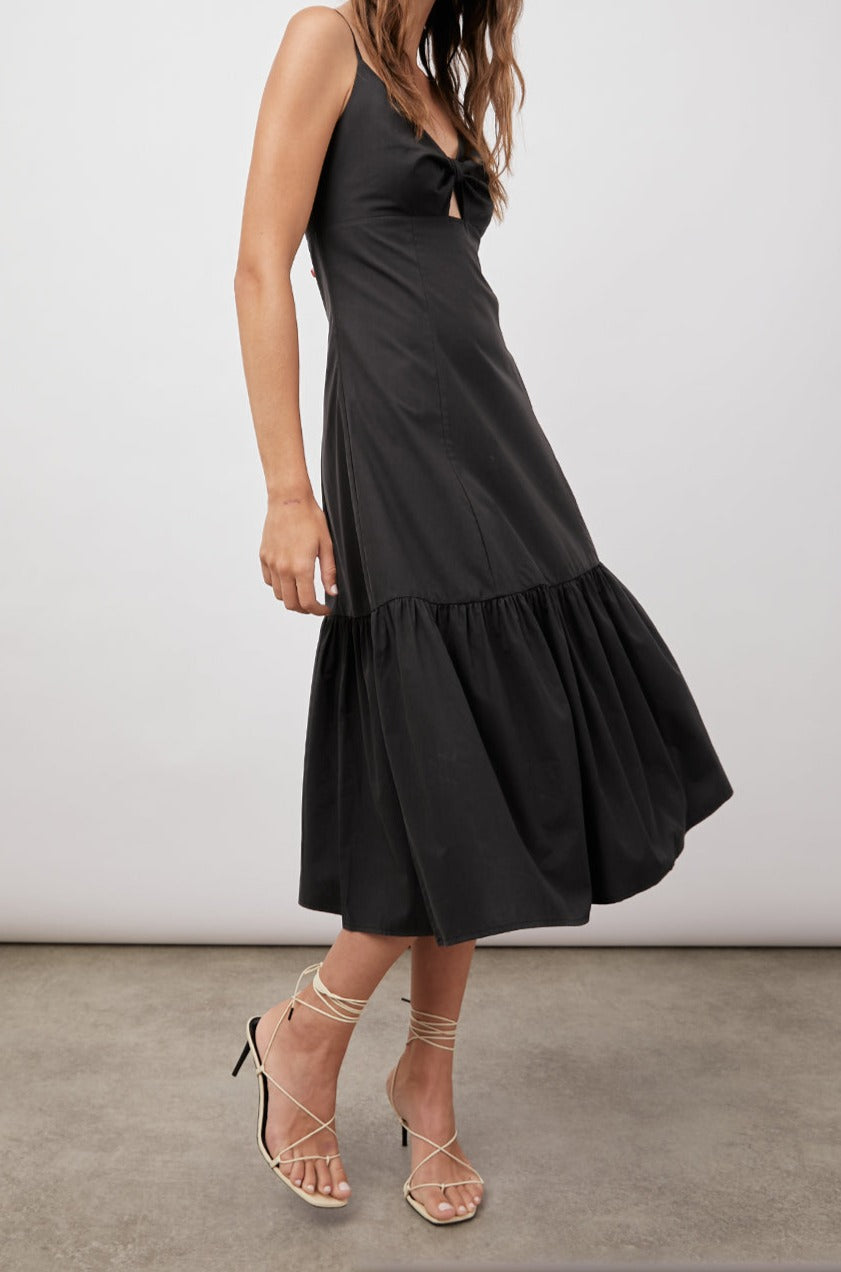 MAEVE BLACK DRESS -FRONT FULL BODY IN MOTION