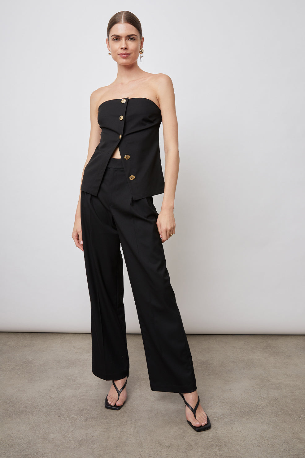 LULU BLACK TOP-FULL FRONT BODY