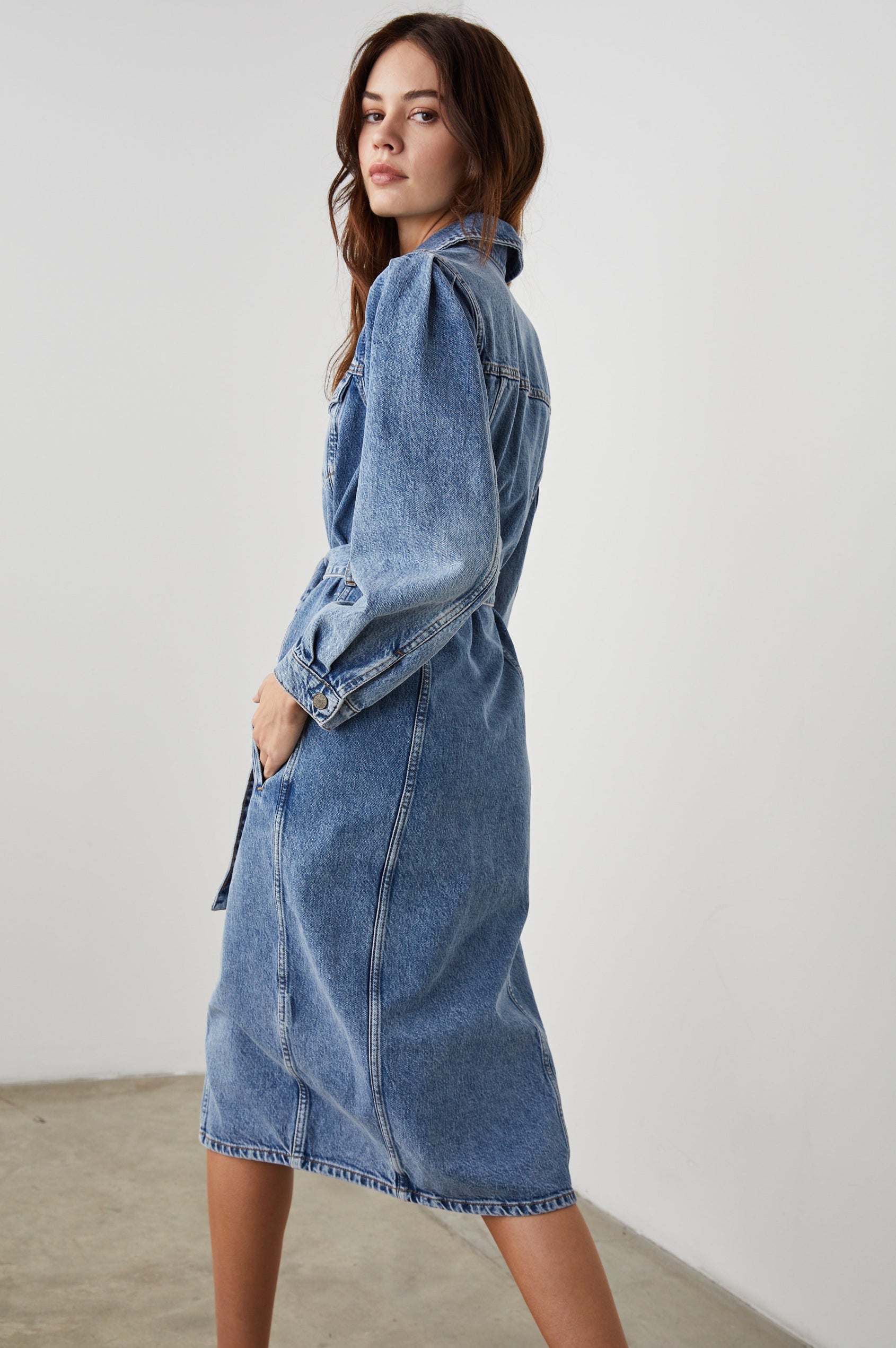 PISMO DRESS STILLWATER - BACK ANGLE