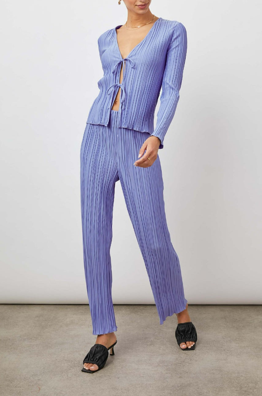 BETHANY TOP JEWEL - FRONT FULL BODY IN MOTION