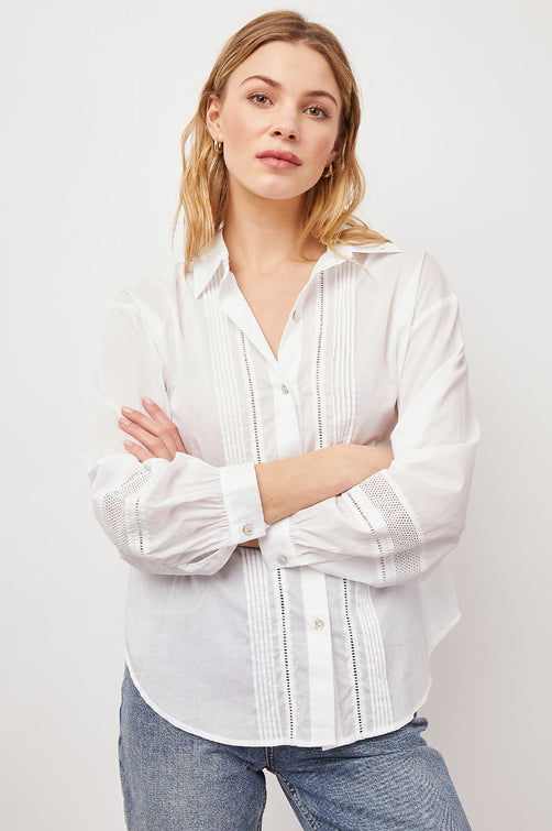 SCOTTIE BRIGHT WHITE BUTTON DOWN BLOUSE - FRONT ARMS CROSSED