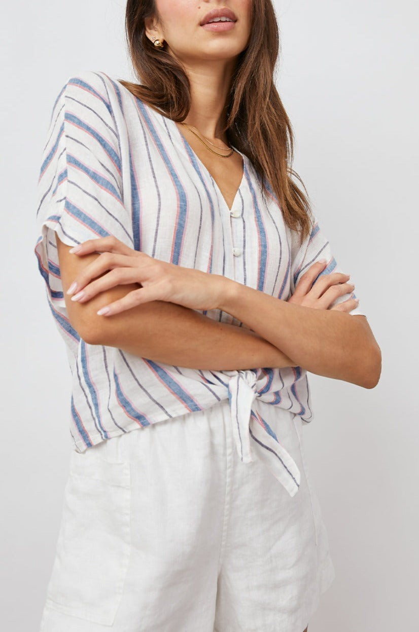 THEA TAHITI STRIPE TIE FRONT-FRONT CROSSED ARMS