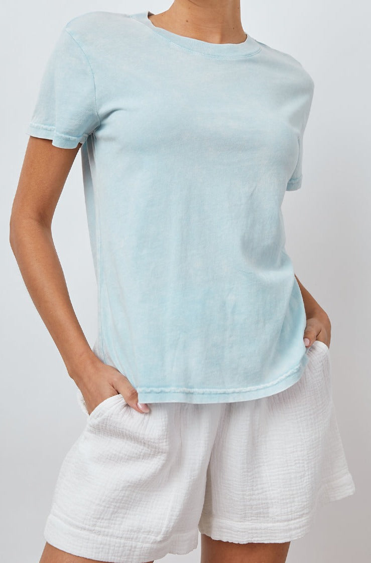 THE CLASSIC CREW SMOKE BLUE ACID WASH SHIRT- FRONT UNTUCKED