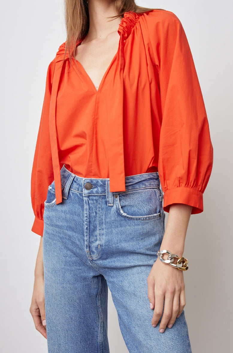 AMAL GRENADINE TOP-FRONT TUCKED IN