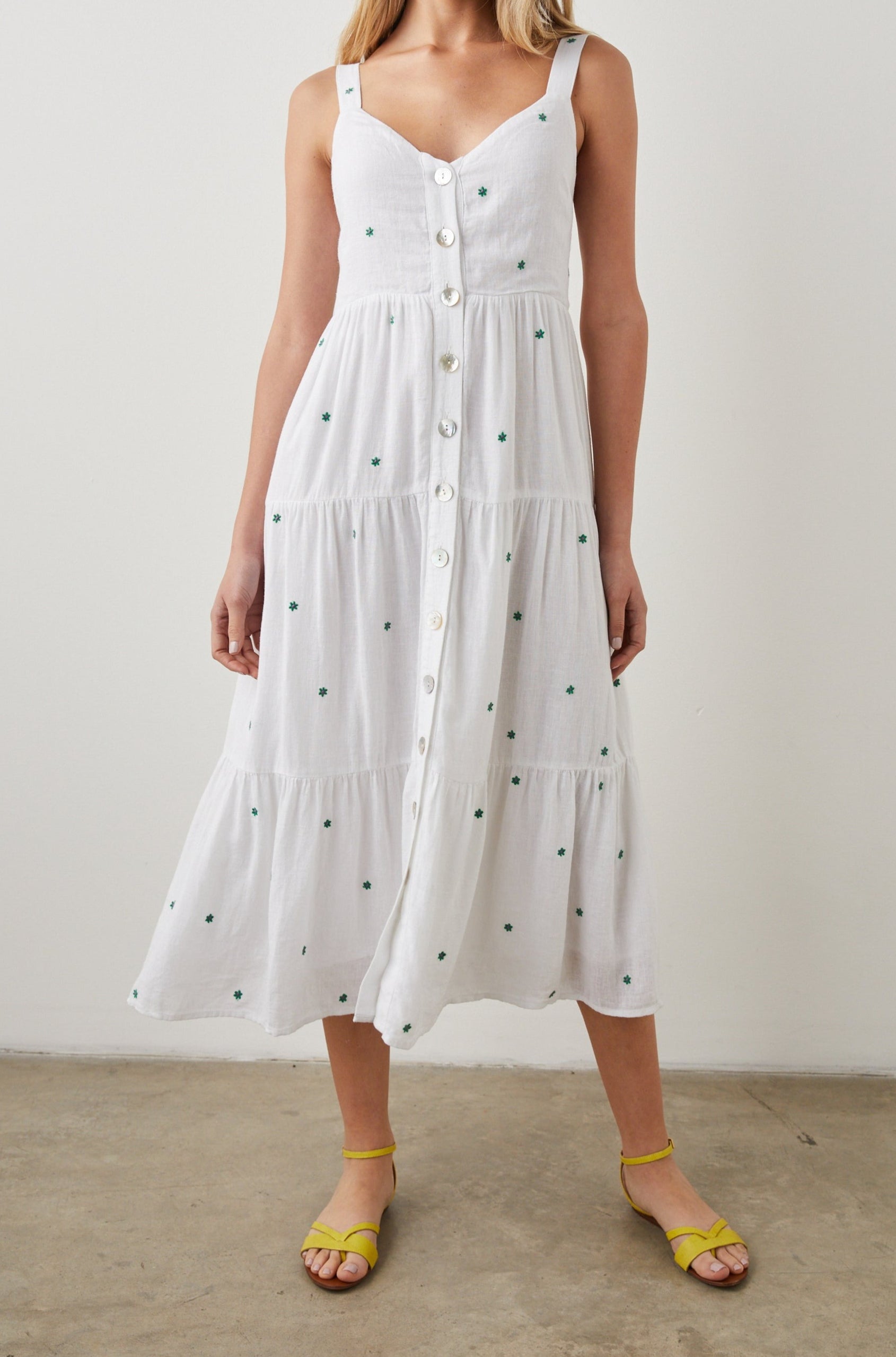 VIOLET DRESS GREEN DAISY EMBROIDERY - FRONT BODY