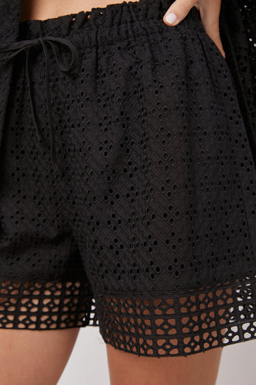 EMBER BLACK EYELET MIX SHORTS-DETAIL