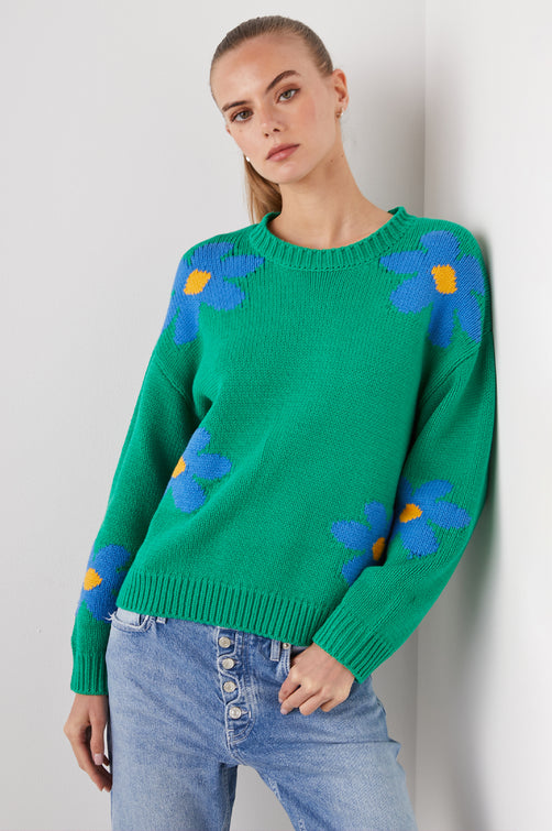 ZOEY SWEATER KELLY DAISIES - FRONT BODY