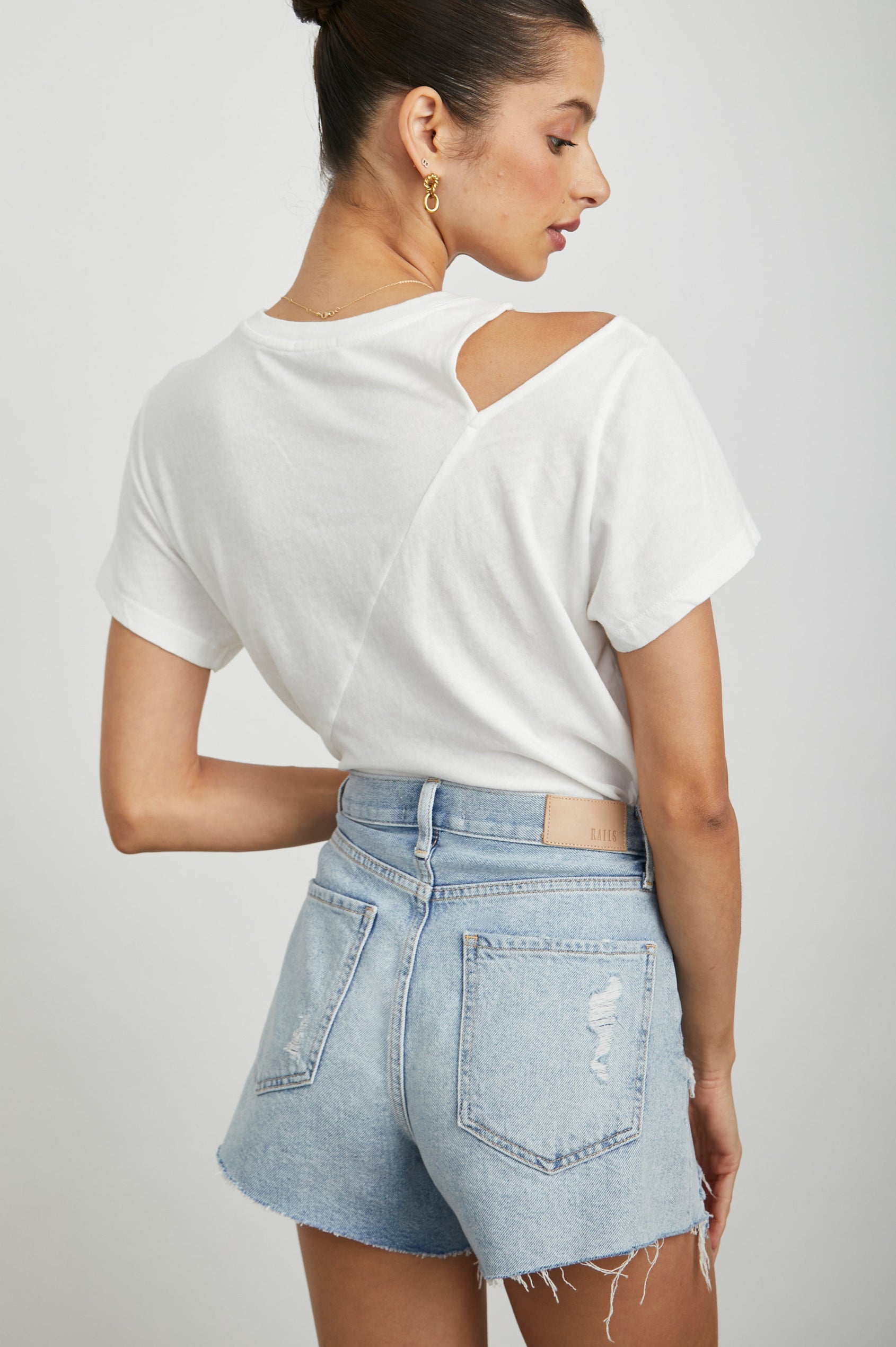 ZUMA CLOUD STONE DISTRESS SHORT - BACK